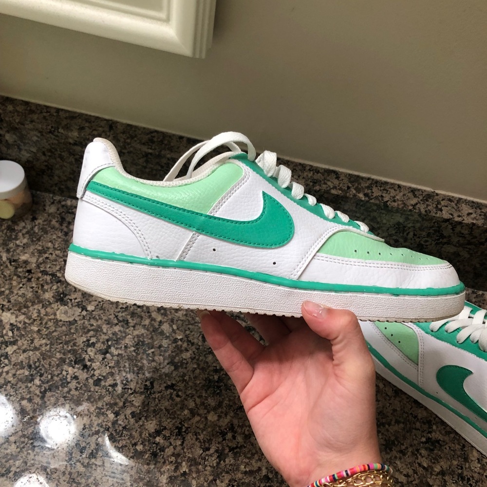 Nike Air Force 1